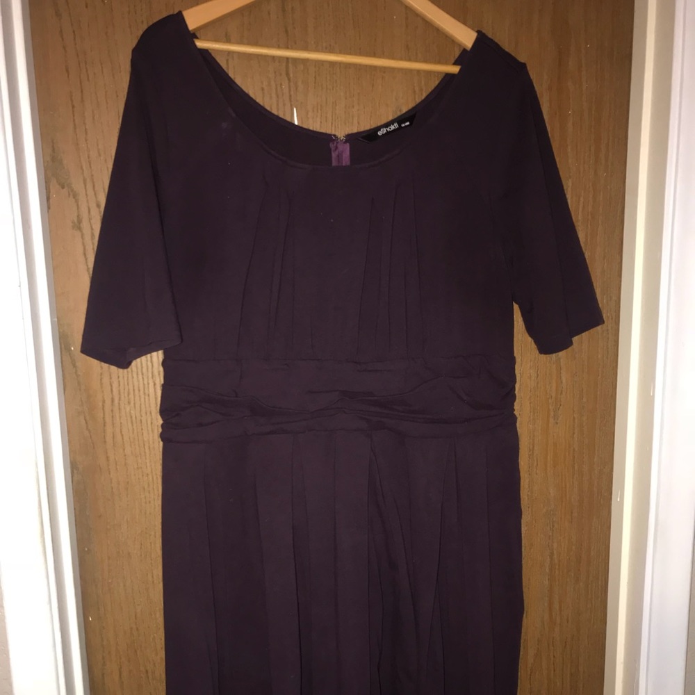 Eshakti Midi dress size 18w - Plum